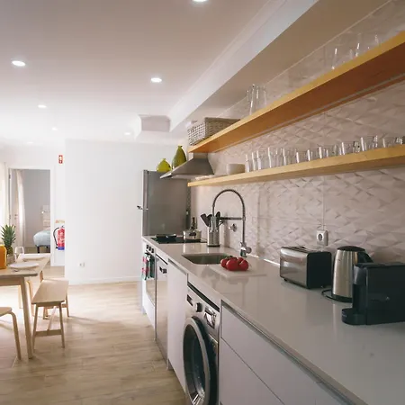 101 - Hut Spot Berlengas